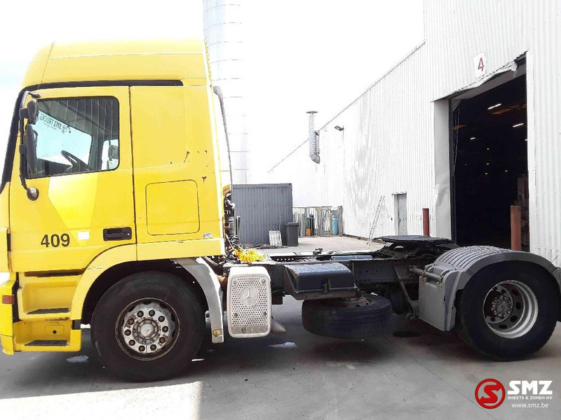 Mercedes-Benz Actros 1841 eps 3 pedals - parabrise cassé - windshield broken - وحدة جر: صورة 5 Mercedes-Benz Actros 1841 eps 3 pedals - parabrise cassé - windshield broken - وحدة جر: صورة 5