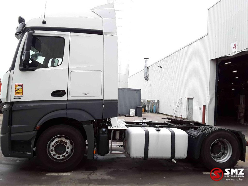 Mercedes-Benz Actros 1842 647'km Top 80% tyres pneu - وحدة جر: صورة 5 Mercedes-Benz Actros 1842 647'km Top 80% tyres pneu - وحدة جر: صورة 5