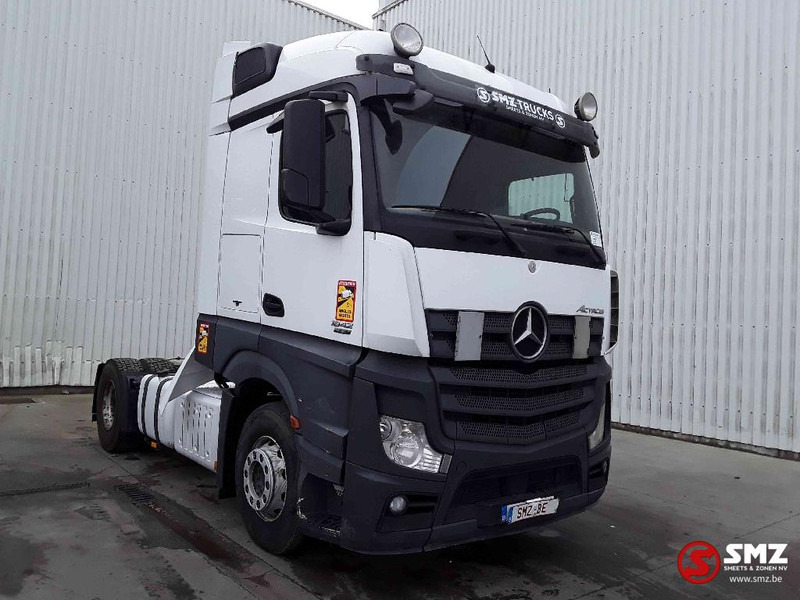 Mercedes-Benz Actros 1842 647'km Top 80% tyres pneu - وحدة جر: صورة 1 Mercedes-Benz Actros 1842 647'km Top 80% tyres pneu - وحدة جر: صورة 1