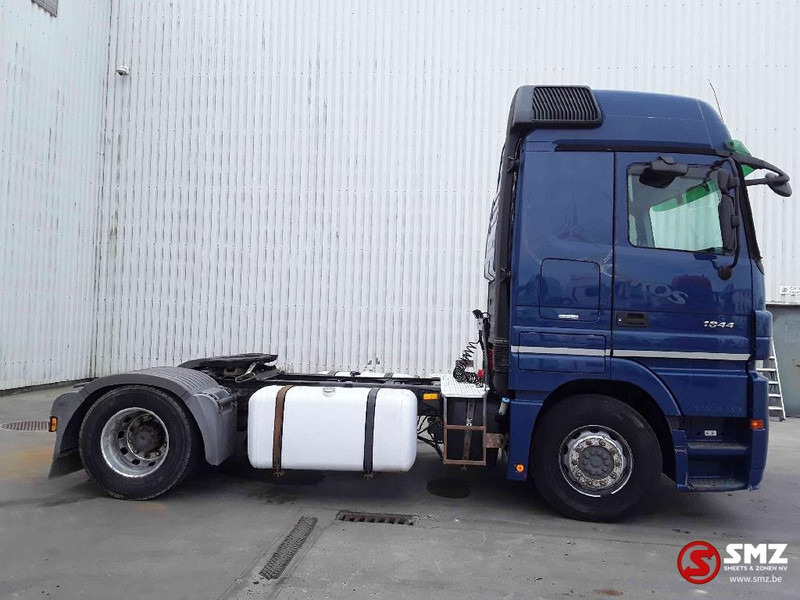 Mercedes-Benz Actros 1844 3 pedals retarder - وحدة جر: صورة 4 Mercedes-Benz Actros 1844 3 pedals retarder - وحدة جر: صورة 4