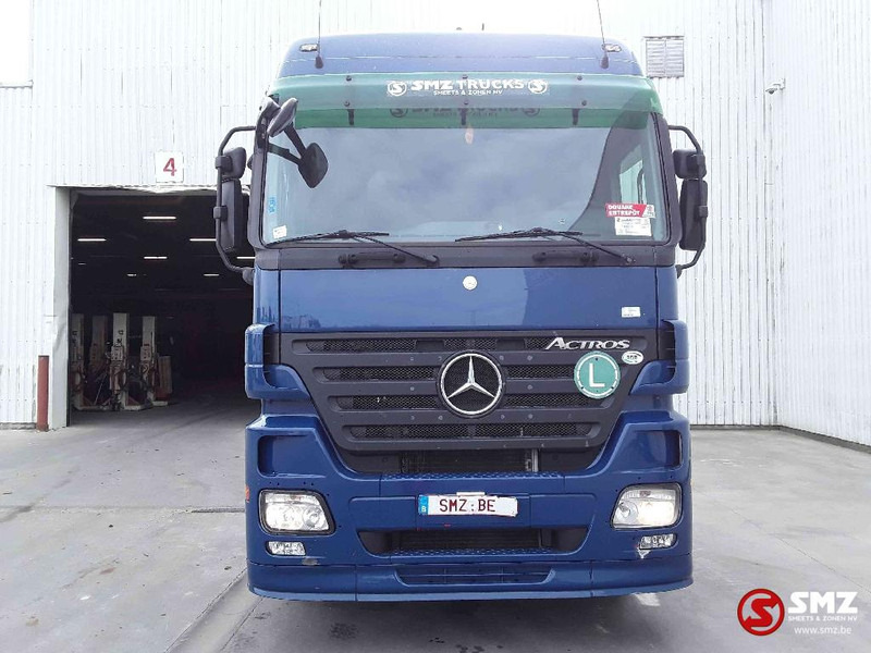 Mercedes-Benz Actros 1844 3 pedals retarder - وحدة جر: صورة 2 Mercedes-Benz Actros 1844 3 pedals retarder - وحدة جر: صورة 2