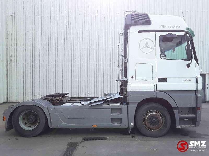 Mercedes-Benz Actros 1844 Eps Retarder - وحدة جر: صورة 4 Mercedes-Benz Actros 1844 Eps Retarder - وحدة جر: صورة 4