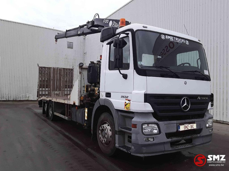 Mercedes-Benz Actros 2532 Fassi F 210 2 ext+remote - شاحنة سحب: صورة 1 Mercedes-Benz Actros 2532 Fassi F 210 2 ext+remote - شاحنة سحب: صورة 1