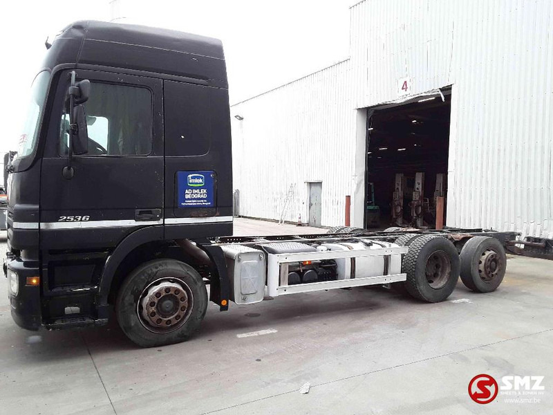 Mercedes-Benz Actros 2536 - شاحنة هيكل كابينة: صورة 5 Mercedes-Benz Actros 2536 - شاحنة هيكل كابينة: صورة 5