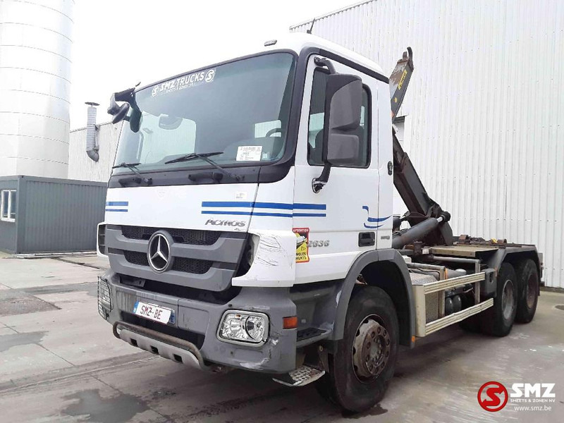 Mercedes-Benz Actros 2636 6x4 manual - شاحنات الحاويات / جسم علوي قابل للتغيير شاحنة: صورة 3 Mercedes-Benz Actros 2636 6x4 manual - شاحنات الحاويات / جسم علوي قابل للتغيير شاحنة: صورة 3
