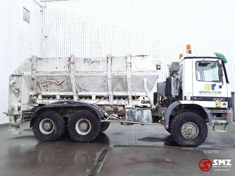 Mercedes-Benz Actros 3335 6x6 88000km manual - مضخة خرسانة: صورة 4 Mercedes-Benz Actros 3335 6x6 88000km manual - مضخة خرسانة: صورة 4