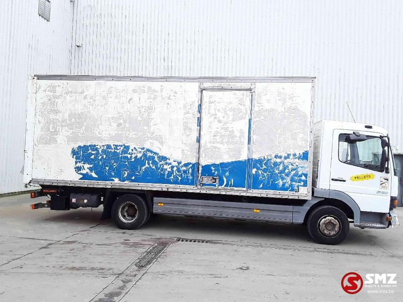 Mercedes-Benz Atego 818 - شاحنة مقفلة: صورة 4 Mercedes-Benz Atego 818 - شاحنة مقفلة: صورة 4