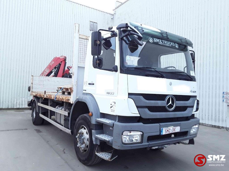Mercedes-Benz Axor 1833 Fassi f 110a 284000km airco TOP condition - شاحنات مسطحة, شاحنة كرين: صورة 1 Mercedes-Benz Axor 1833 Fassi f 110a 284000km airco TOP condition - شاحنات مسطحة, شاحنة كرين: صورة 1