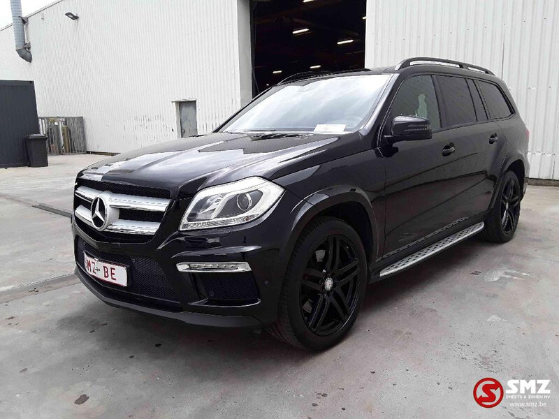 Mercedes-Benz GL-Klasse 350 AMG Full options - سيارة دفع رباعي: صورة 2 Mercedes-Benz GL-Klasse 350 AMG Full options - سيارة دفع رباعي: صورة 2