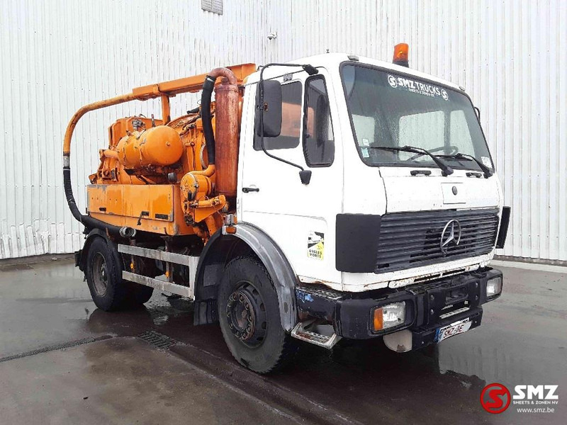 Mercedes-Benz SK 1417 - شاحنة الشفط: صورة 1 Mercedes-Benz SK 1417 - شاحنة الشفط: صورة 1