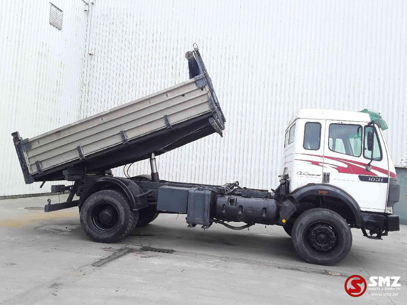 Mercedes-Benz SK 1820 4x4 - شاحنة قلاب: صورة 4 Mercedes-Benz SK 1820 4x4 - شاحنة قلاب: صورة 4