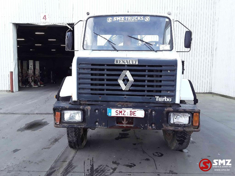 Renault C 210 - شاحنة قلاب, شاحنة كرين: صورة 2 Renault C 210 - شاحنة قلاب, شاحنة كرين: صورة 2