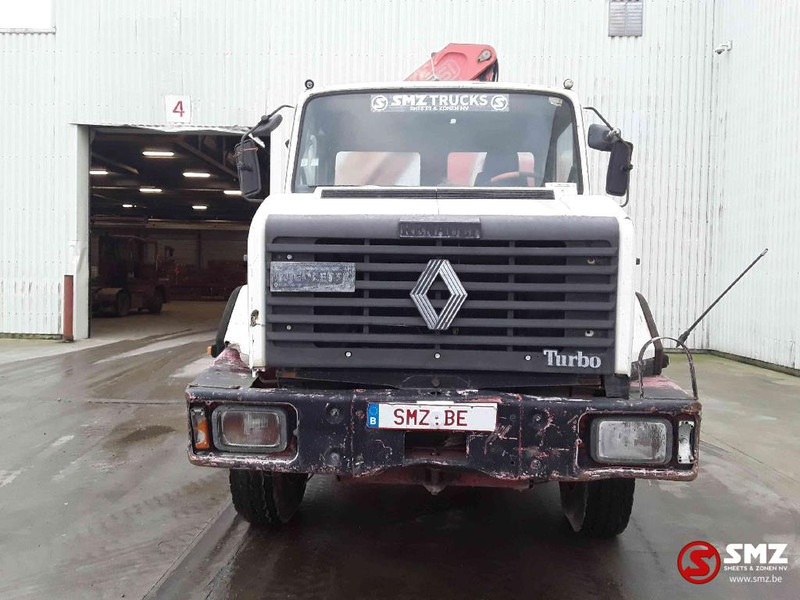 Renault CBH 280 fassi - شاحنات مسطحة, شاحنة كرين: صورة 2 Renault CBH 280 fassi - شاحنات مسطحة, شاحنة كرين: صورة 2
