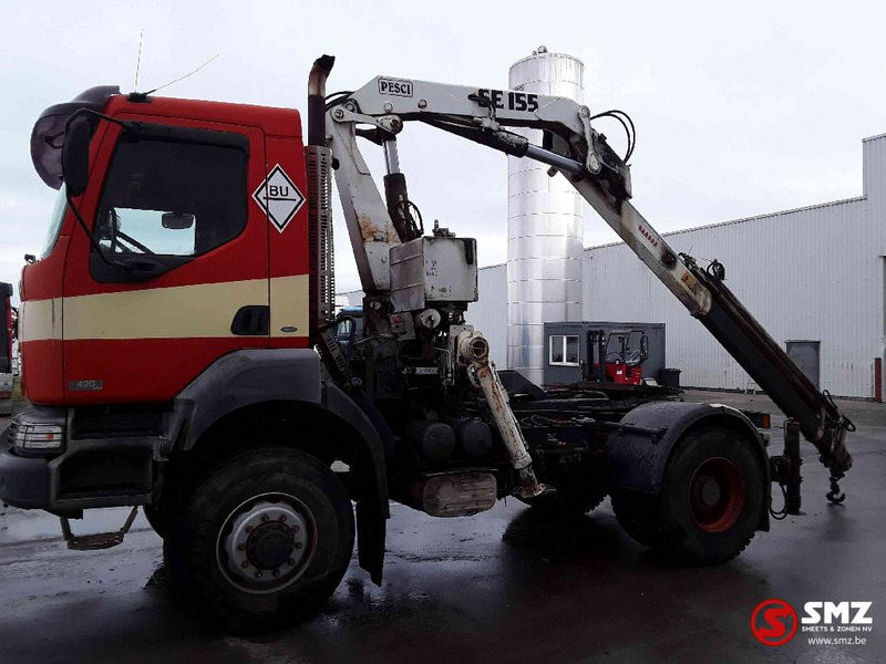 Renault Kerax 420 4x4 Pesci Se 115/5 Extens - وحدة جر: صورة 5 Renault Kerax 420 4x4 Pesci Se 115/5 Extens - وحدة جر: صورة 5