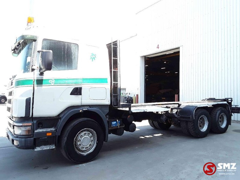 Scania 144 530 6x4 manual pump - شاحنات مسطحة: صورة 4 Scania 144 530 6x4 manual pump - شاحنات مسطحة: صورة 4