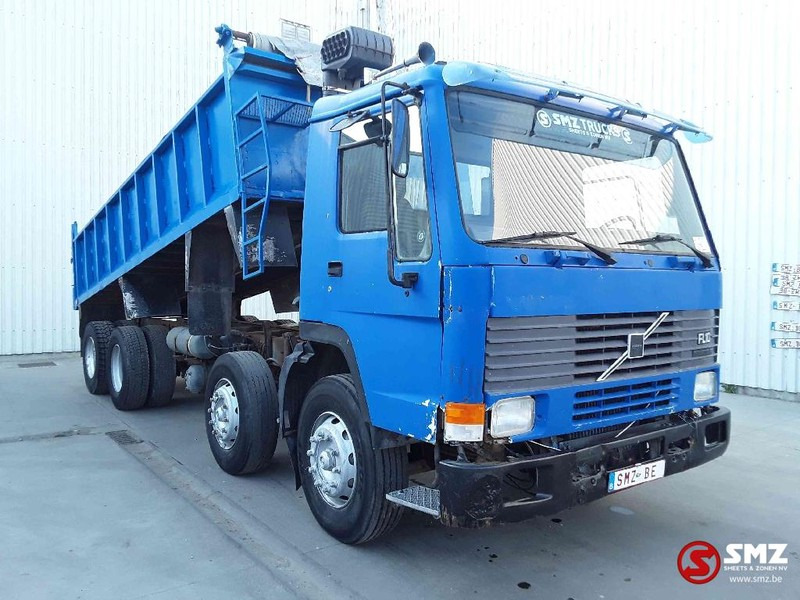 Volvo FL 10 320 manual pump 8x4 - شاحنة قلاب: صورة 1 Volvo FL 10 320 manual pump 8x4 - شاحنة قلاب: صورة 1