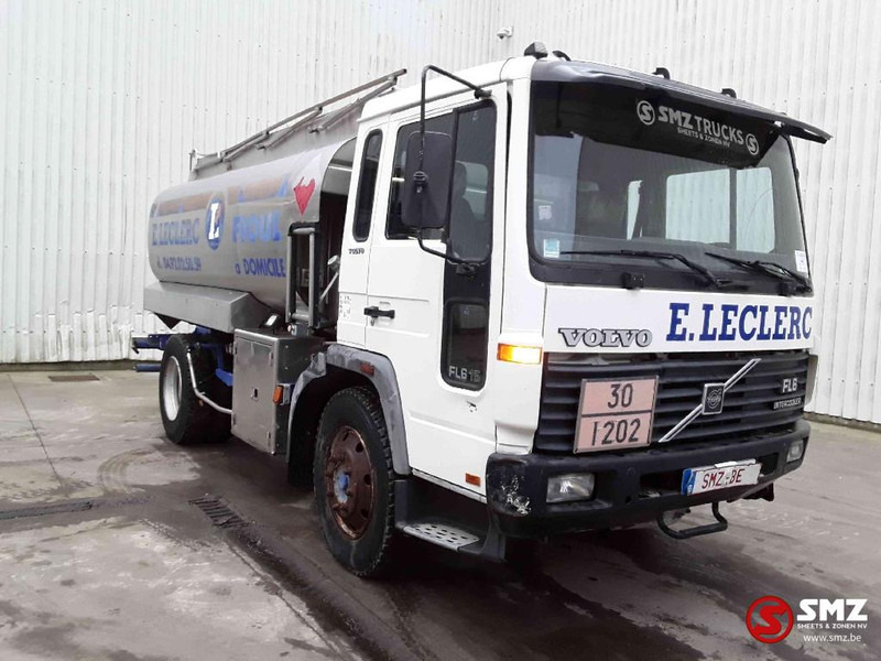 Volvo FL6 9500L - شاحنة صهريج: صورة 1 Volvo FL6 9500L - شاحنة صهريج: صورة 1