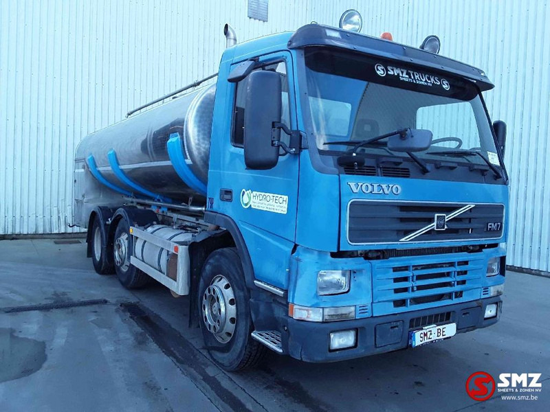 Volvo FM 320 6x2 inox - شاحنة صهريج: صورة 1 Volvo FM 320 6x2 inox - شاحنة صهريج: صورة 1