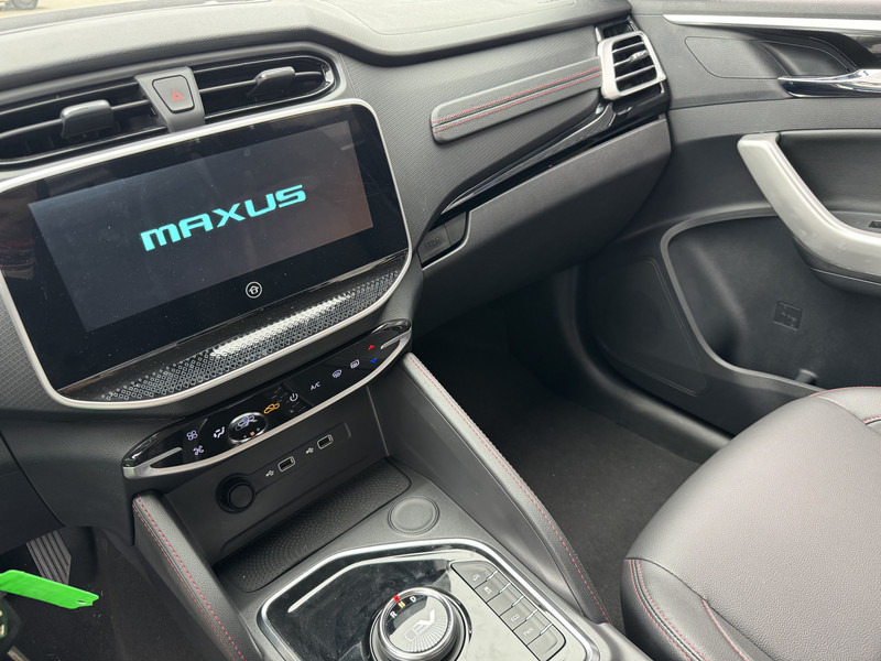 Maxus T90 EV 89 kWh - شاحنة البيك أب, فان كهربائية: صورة 5 Maxus T90 EV 89 kWh - شاحنة البيك أب, فان كهربائية: صورة 5
