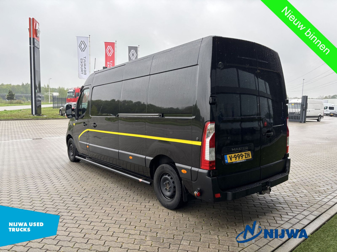 Renault Master T35 170 L3H3 Automaat + Trekhaak Kasten - فان: صورة 4 Renault Master T35 170 L3H3 Automaat + Trekhaak Kasten - فان: صورة 4