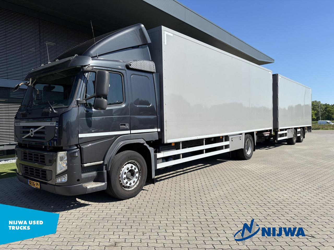 Volvo FM 330 4x2 I.C.M. HERTOGHS Aanhangwagen - شاحنة مقفلة: صورة 1 Volvo FM 330 4x2 I.C.M. HERTOGHS Aanhangwagen - شاحنة مقفلة: صورة 1