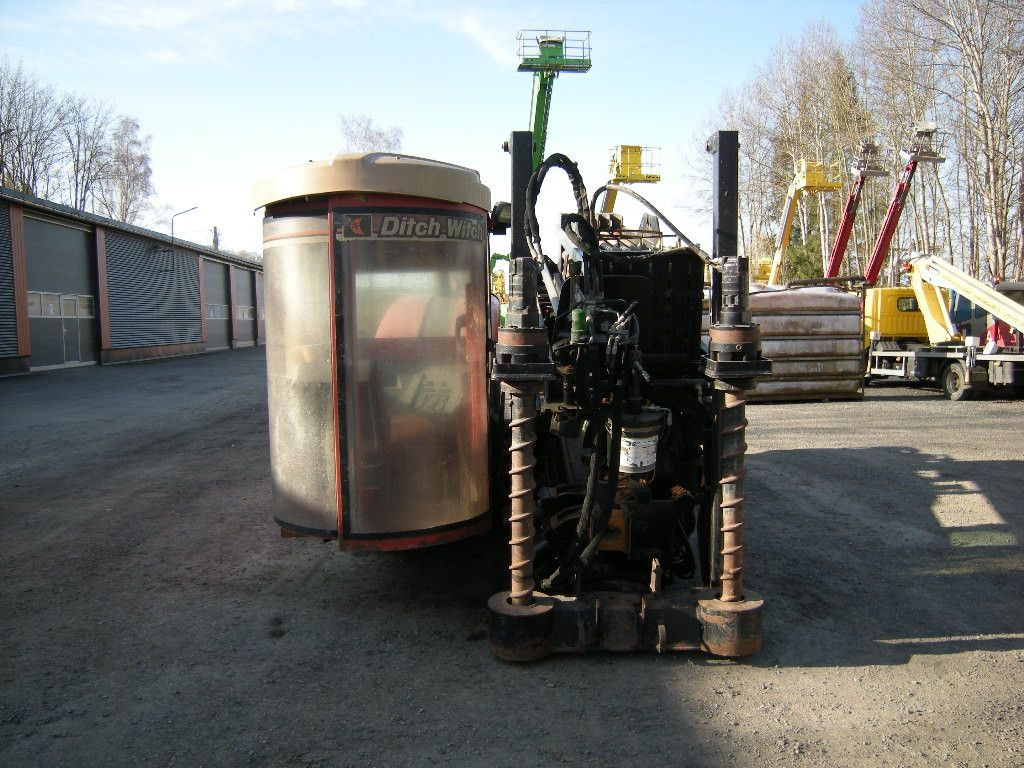 Ditch Witch Horizontal Felsbohrgerät, Ditch Wich 3020 - برج الحفر: صورة 2 Ditch Witch Horizontal Felsbohrgerät, Ditch Wich 3020 - برج الحفر: صورة 2