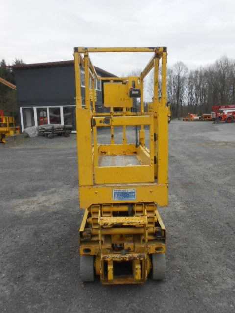 منصة تلسكوبية محمولة على شاحنة Genie GS 1530, Scherenarbeitsbühne Genie 6,6m: صورة 23