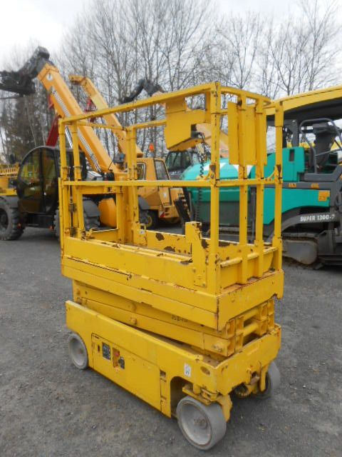 منصة تلسكوبية محمولة على شاحنة Genie GS 1530, Scherenarbeitsbühne Genie 6,6m: صورة 20