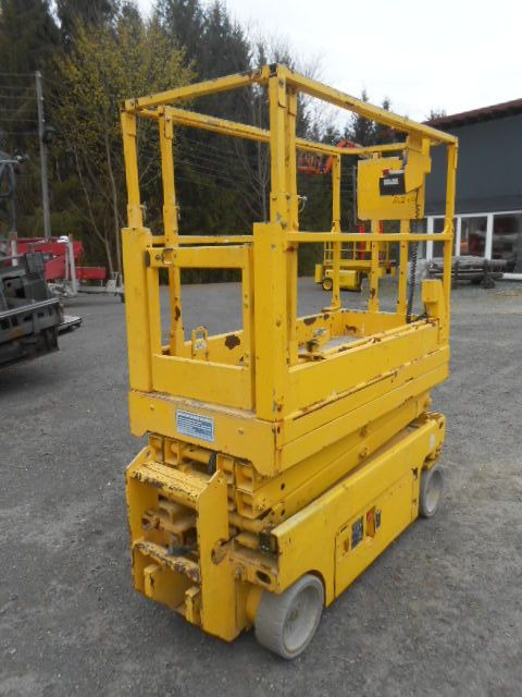 منصة تلسكوبية محمولة على شاحنة Genie GS 1530, Scherenarbeitsbühne Genie 6,6m: صورة 22