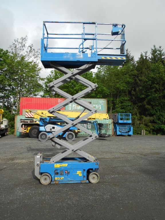 Genie GS 1932, Scherenarbeitsbühne Genie 8 m Genie GS 1932, Scherenarbeitsbühne Genie 8 m - رافعة هيدروليكية مقصية: صورة 4 Genie GS 1932, Scherenarbeitsbühne Genie 8 m Genie GS 1932, Scherenarbeitsbühne Genie 8 m - رافعة هيدروليكية مقصية: صورة 4