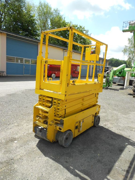 رافعة هيدروليكية مقصية Genie GS 1932, Scherenarbeitsbühne Genie 8 m: صورة 14