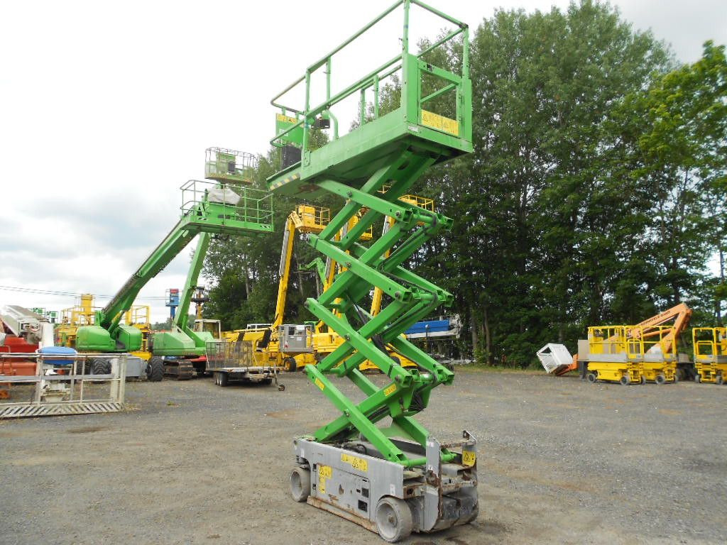 Genie GS 1932, Scherenarbeitsbühne Genie 8 m - منصة تلسكوبية محمولة على شاحنة: صورة 4 Genie GS 1932, Scherenarbeitsbühne Genie 8 m - منصة تلسكوبية محمولة على شاحنة: صورة 4