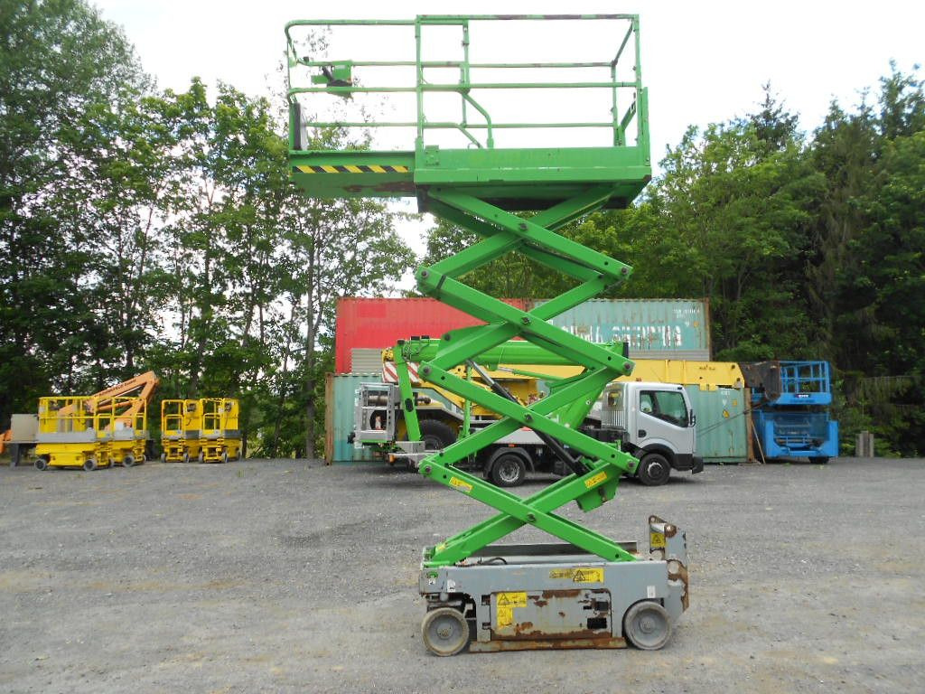 Genie GS 1932, Scherenarbeitsbühne Genie 8 m - منصة تلسكوبية محمولة على شاحنة: صورة 5 Genie GS 1932, Scherenarbeitsbühne Genie 8 m - منصة تلسكوبية محمولة على شاحنة: صورة 5