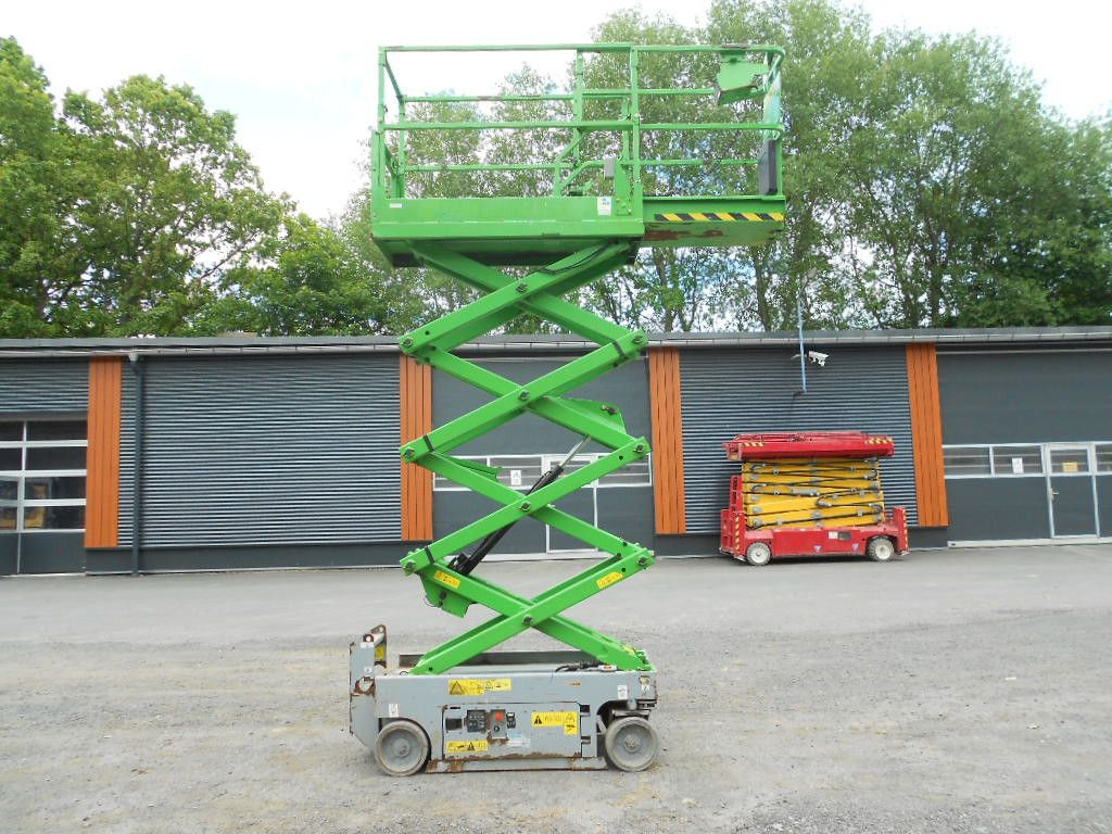 Genie GS 1932, Scherenarbeitsbühne Genie 8 m - منصة تلسكوبية محمولة على شاحنة: صورة 1 Genie GS 1932, Scherenarbeitsbühne Genie 8 m - منصة تلسكوبية محمولة على شاحنة: صورة 1