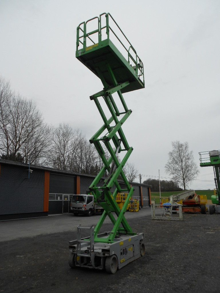 Genie GS 2646, Scherenarbeitsbühne Genie 9,9 m - منصة تلسكوبية محمولة على شاحنة: صورة 2 Genie GS 2646, Scherenarbeitsbühne Genie 9,9 m - منصة تلسكوبية محمولة على شاحنة: صورة 2