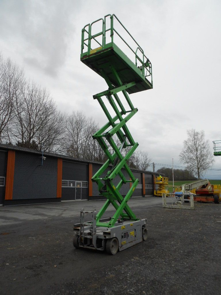 Genie GS 2646, Scherenarbeitsbühne Genie 9,9 m - منصة تلسكوبية محمولة على شاحنة: صورة 2 Genie GS 2646, Scherenarbeitsbühne Genie 9,9 m - منصة تلسكوبية محمولة على شاحنة: صورة 2