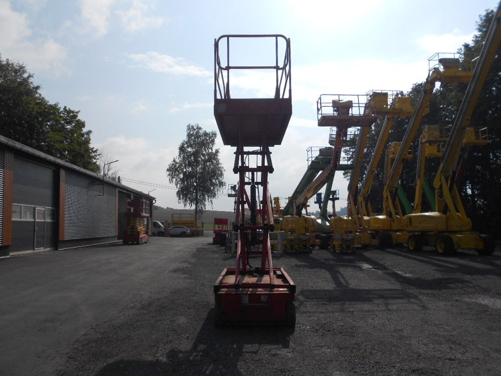 Haulotte Haulotte Compact 8W, AH 8 m - رافعة هيدروليكية مقصية: صورة 3 Haulotte Haulotte Compact 8W, AH 8 m - رافعة هيدروليكية مقصية: صورة 3