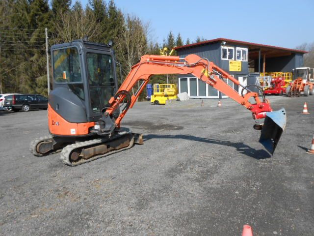 Hitachi ZX22U-2CLR , Powertilt - حفارة مُصَّغرة: صورة 3 Hitachi ZX22U-2CLR , Powertilt - حفارة مُصَّغرة: صورة 3