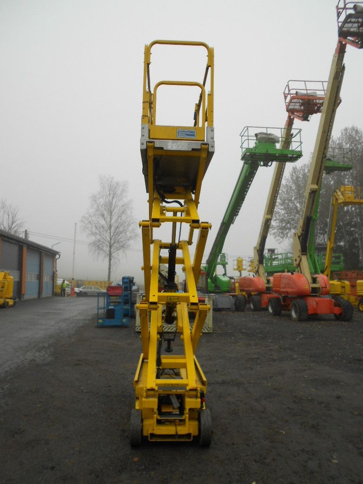 JLG 1930 ES, Scherenarbeitsbühne AH 8 m - منصة تلسكوبية محمولة على شاحنة: صورة 3 JLG 1930 ES, Scherenarbeitsbühne AH 8 m - منصة تلسكوبية محمولة على شاحنة: صورة 3