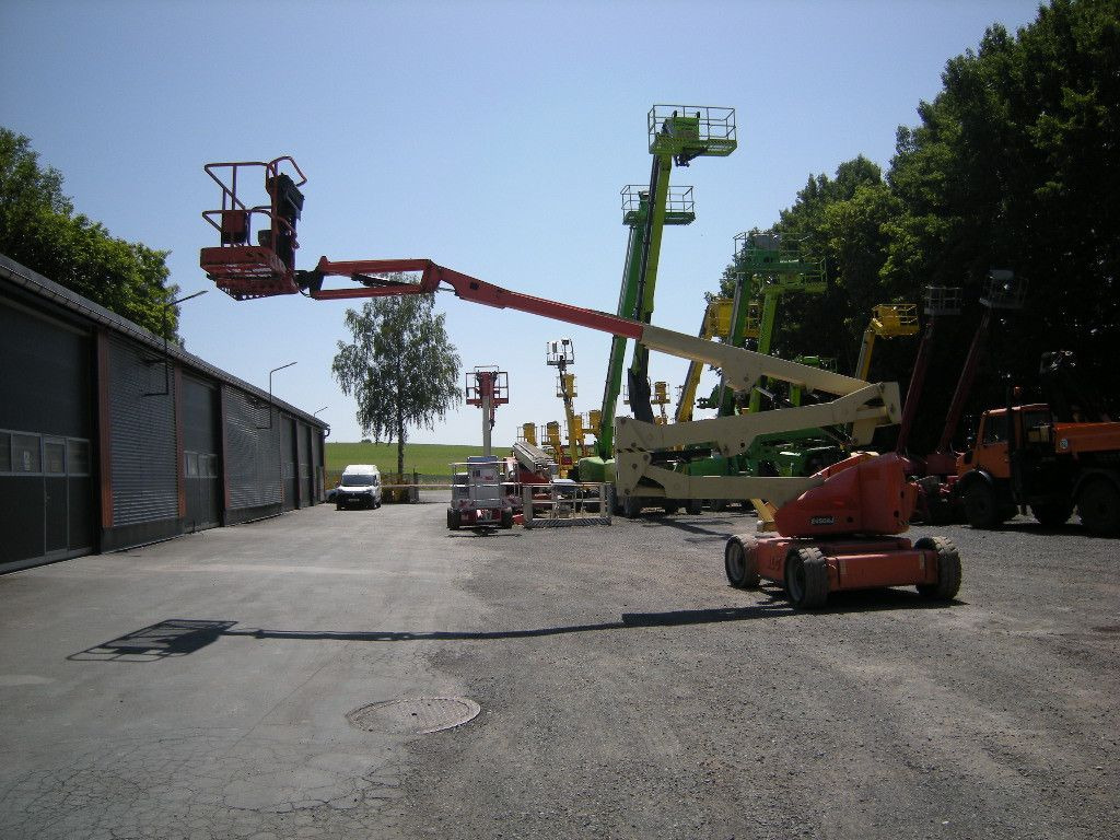 JLG E450 AJ Gelenkteleskoparbeitsbühne 16 m - منصة تلسكوبية محمولة على شاحنة: صورة 5 JLG E450 AJ Gelenkteleskoparbeitsbühne 16 m - منصة تلسكوبية محمولة على شاحنة: صورة 5