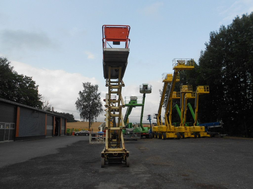 JLG JLG 3246, Scherenarbeitsbühne, 11,9 m - رافعة هيدروليكية مقصية: صورة 3 JLG JLG 3246, Scherenarbeitsbühne, 11,9 m - رافعة هيدروليكية مقصية: صورة 3