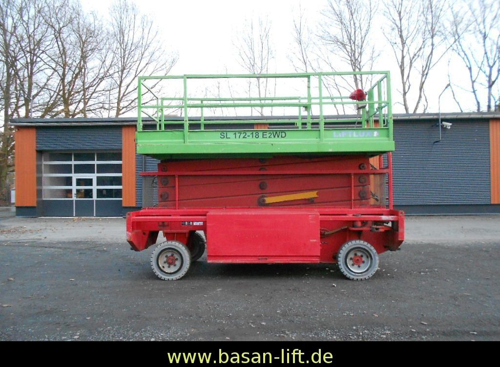 رافعة هيدروليكية مقصية Liftlux SL172-18E2WD, Scherenbühne 19,2 m Liftlux SL172-18E2WD, Scherenbühne 19,2 m: صورة 16