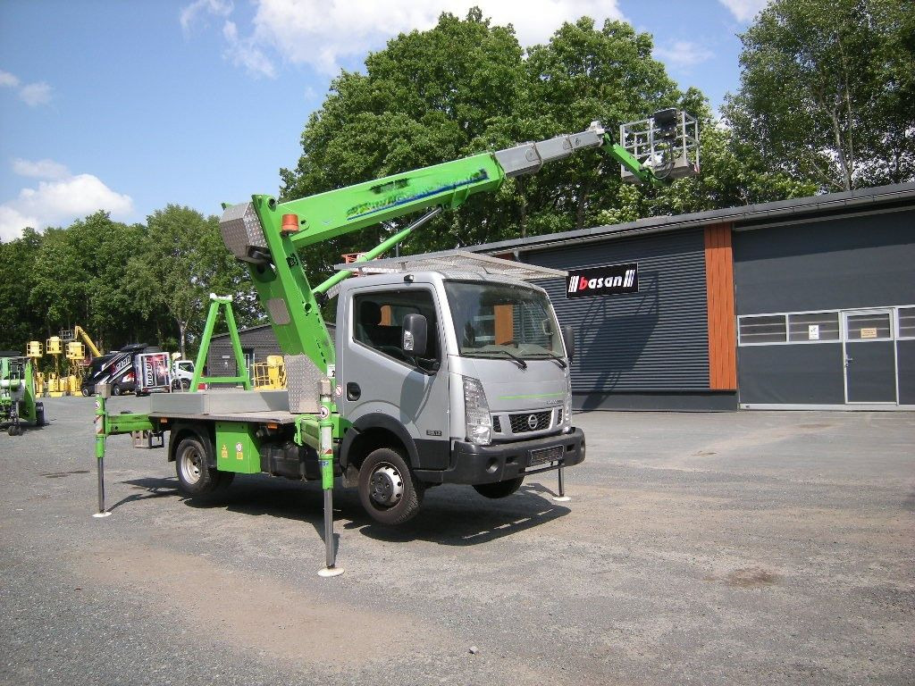 Nissan NT 400 Cabstar mit Palfinger P260BK, 21m - منصة تلسكوبية محمولة على شاحنة: صورة 2 Nissan NT 400 Cabstar mit Palfinger P260BK, 21m - منصة تلسكوبية محمولة على شاحنة: صورة 2