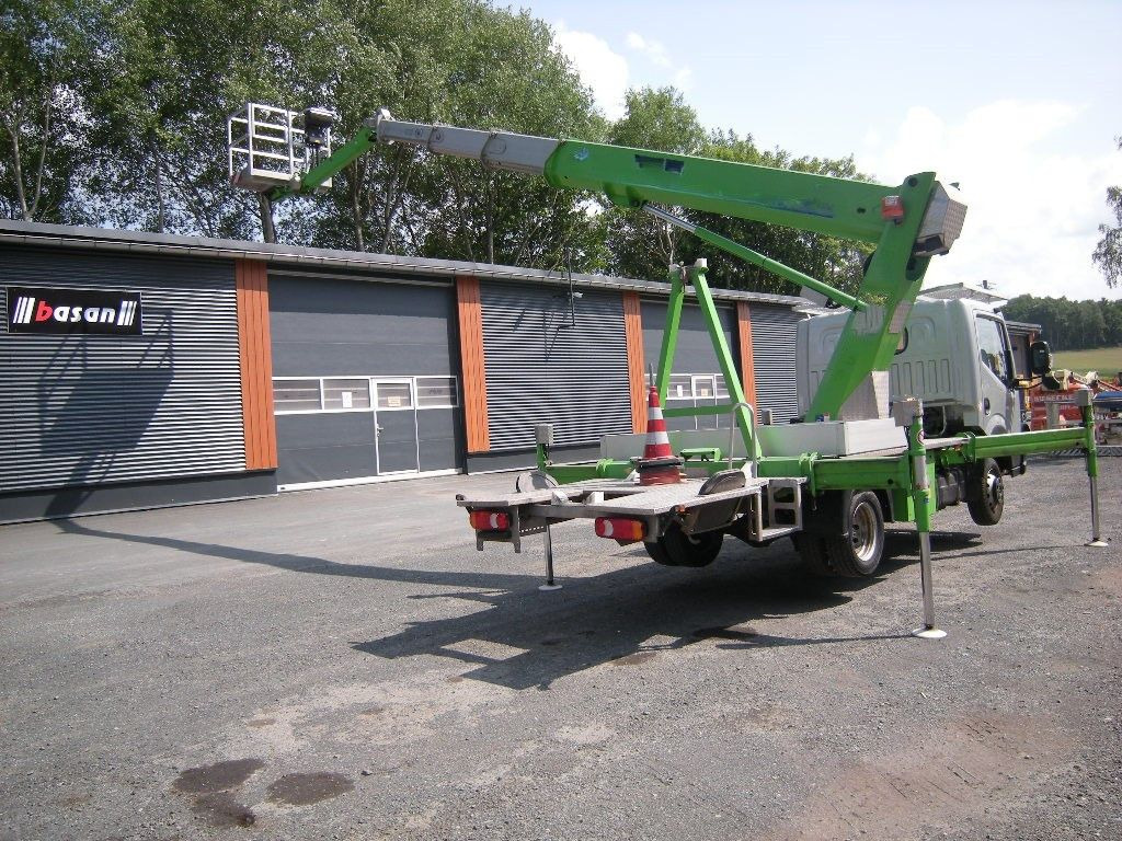 Nissan NT400 Cabstar mit Palfinger P210BK, 21m - منصة تلسكوبية محمولة على شاحنة: صورة 2 Nissan NT400 Cabstar mit Palfinger P210BK, 21m - منصة تلسكوبية محمولة على شاحنة: صورة 2