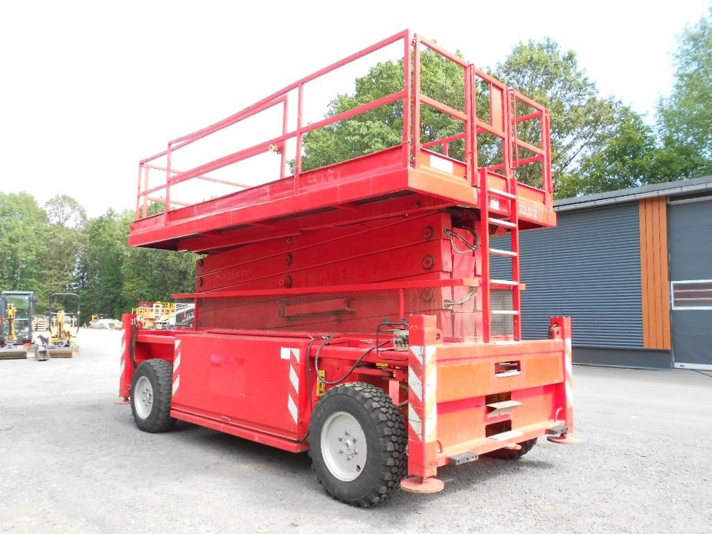 رافعة هيدروليكية مقصية Scherenarbeitsbühne Liftlux SL205-25D4WD, AH 22 Scherenarbeitsbühne Liftlux SL205-25D4WD, AH 22: صورة 24