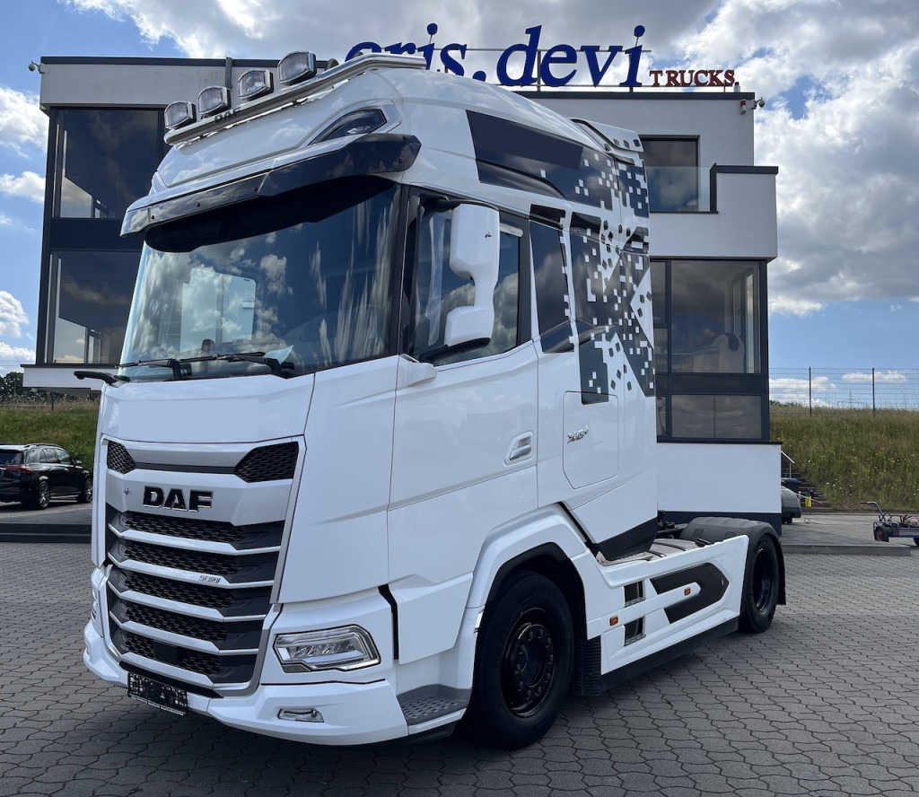 Daf XG+ 530 FT 4x2 Sattelzugmaschine Garantie - وحدة جر: صورة 1 Daf XG+ 530 FT 4x2 Sattelzugmaschine Garantie - وحدة جر: صورة 1