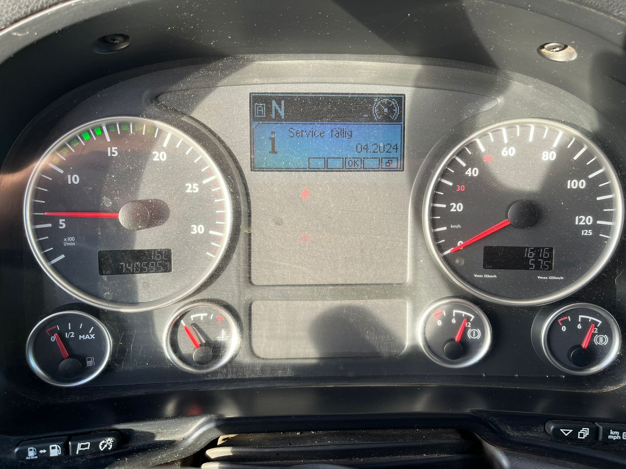 MAN TGS 26.440 6x4 Intarder - شاحنة قلاب: صورة 3 MAN TGS 26.440 6x4 Intarder - شاحنة قلاب: صورة 3