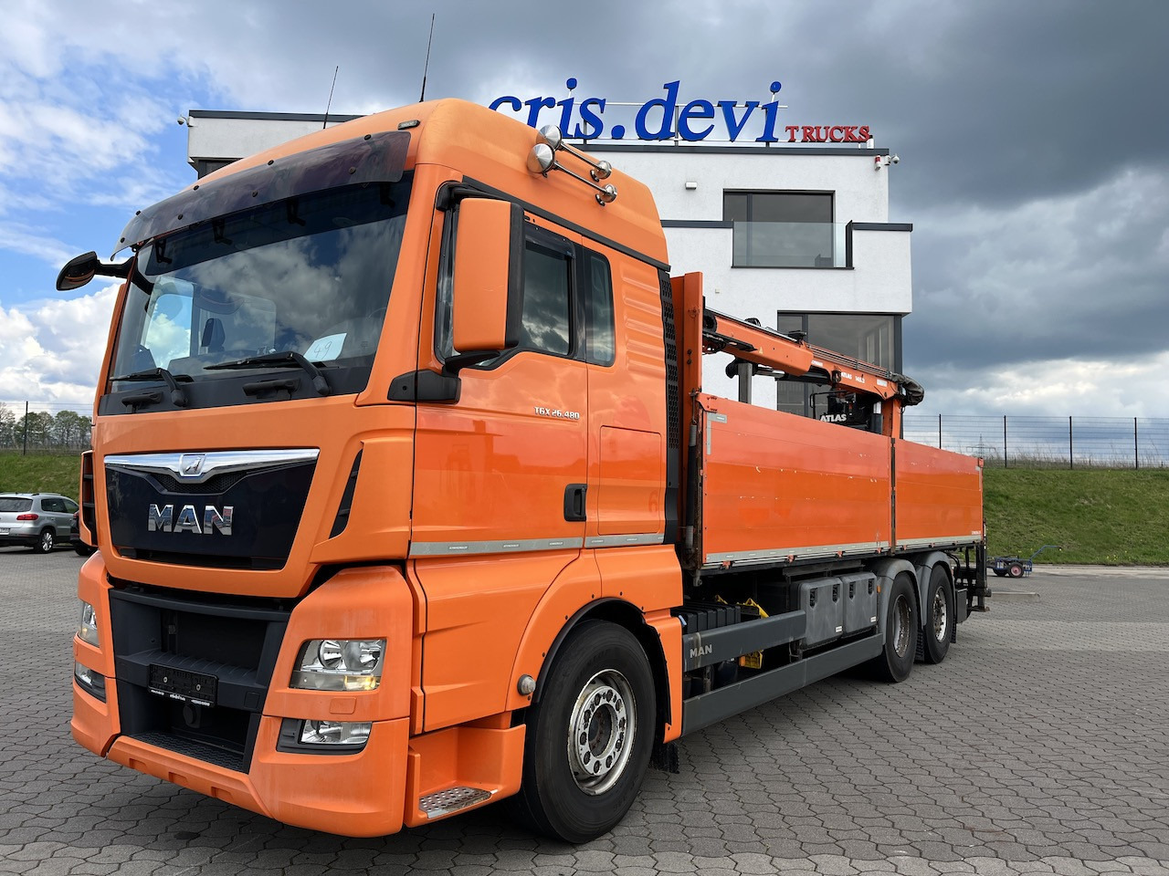 MAN TGX 26.480 6x2 Atlas 145.2 Kran Baustoff AHK - شاحنات مسطحة, شاحنة كرين: صورة 1 MAN TGX 26.480 6x2 Atlas 145.2 Kran Baustoff AHK - شاحنات مسطحة, شاحنة كرين: صورة 1