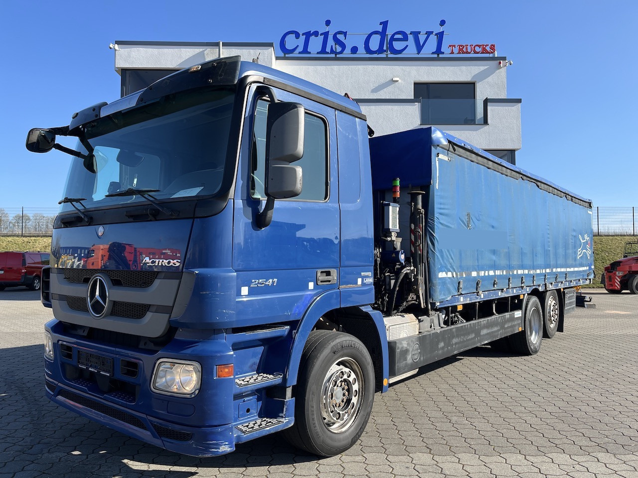 Mercedes-Benz 2541 6x2  Atlas 135.2E Pritsche 8,20 m - شاحنة ستارة, شاحنة كرين: صورة 1 Mercedes-Benz 2541 6x2  Atlas 135.2E Pritsche 8,20 m - شاحنة ستارة, شاحنة كرين: صورة 1