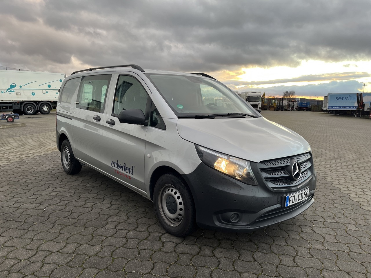 فان المدمجة Mercedes-Benz Vito Vito 116 cdi: صورة 13 فان المدمجة Mercedes-Benz Vito Vito 116 cdi: صورة 13